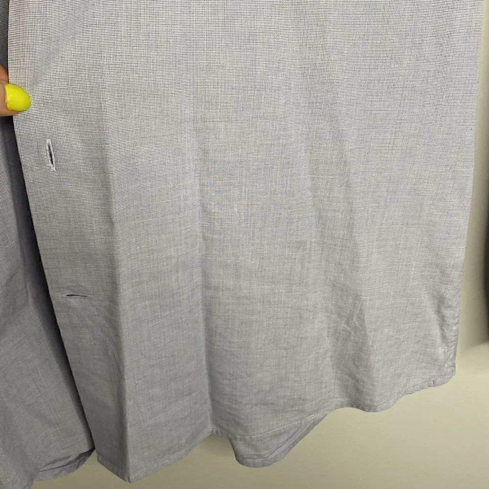 Banana Republic little discoloration